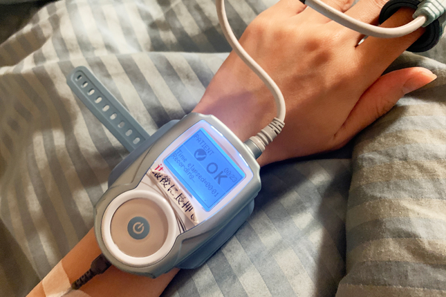 睡眠時無呼吸症候群 携帯型検査装置「ウォッチパット」
